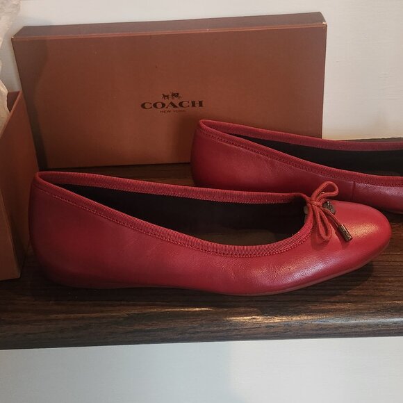 NEW IN BOX-Coach Lara 100% Leather Ballet Flats-Red-Black Cherry-Size 8 - Picture 6 of 13